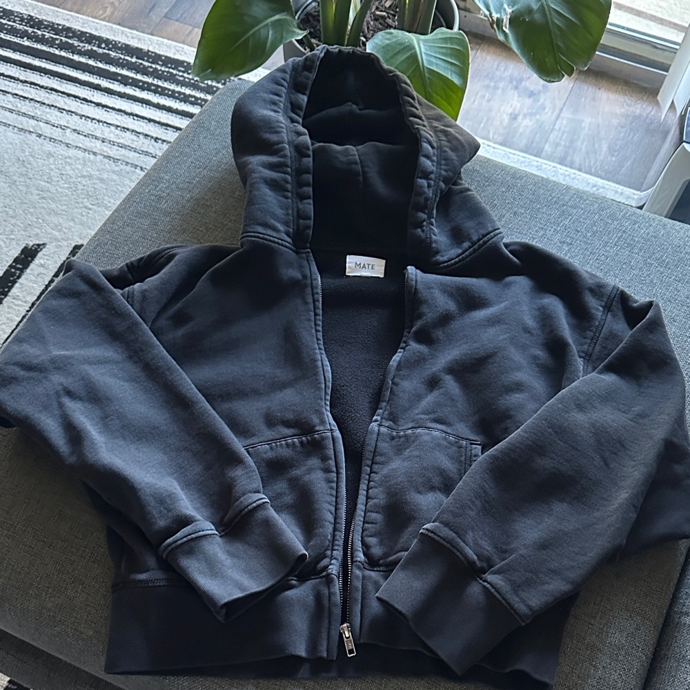 MATE the Label Organic Fleece Zip Cropped Hoodie - Picture 3 of 12